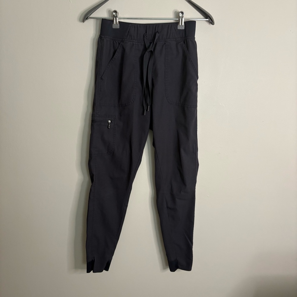 Adar Scrub Full Set Women's XS Set of Scrub Top & Bottoms Charcoal Grey EUC
